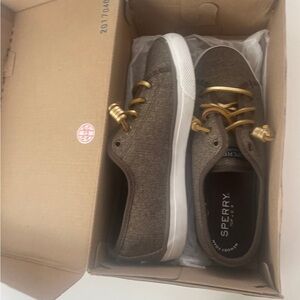 BUNDLE EUC Memory Foam Sperry Sneakers